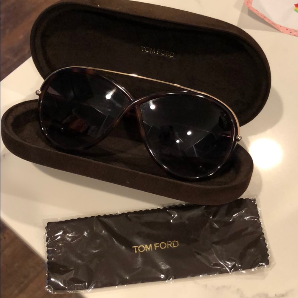 Tom Ford Sunglasses with case and dust rag